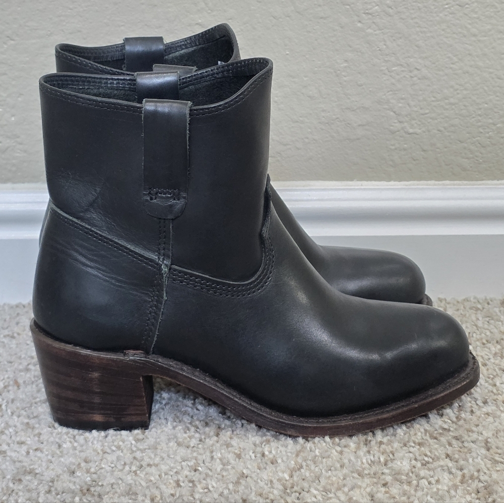 Red Wing Heritage Inez Pull On Leather Western Work Boot Black Size 6.5 - Picture 3 of 8